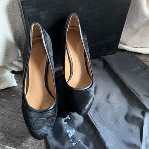 L.A.M.B by Gwen Stefani Calf Hair Floating Platform Stiletto Pump Heels Size 7.5